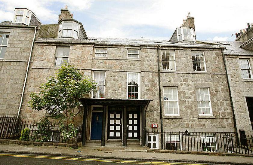 Skene Terrace Apartments Aberdeen Buitenkant foto